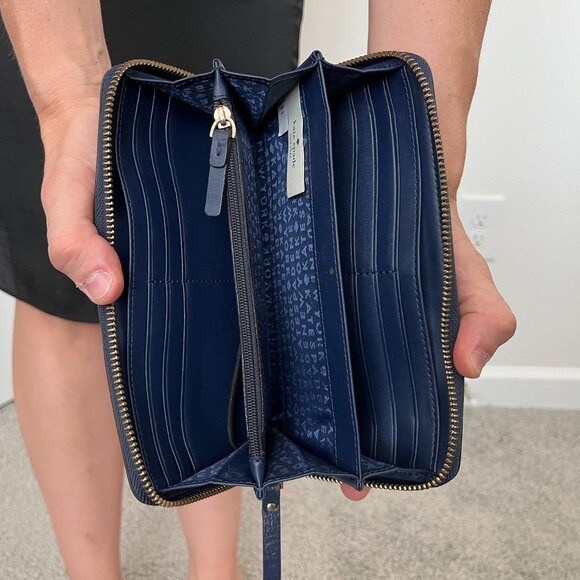 Kate Spade Wallet Blue - Picture 2 of 3